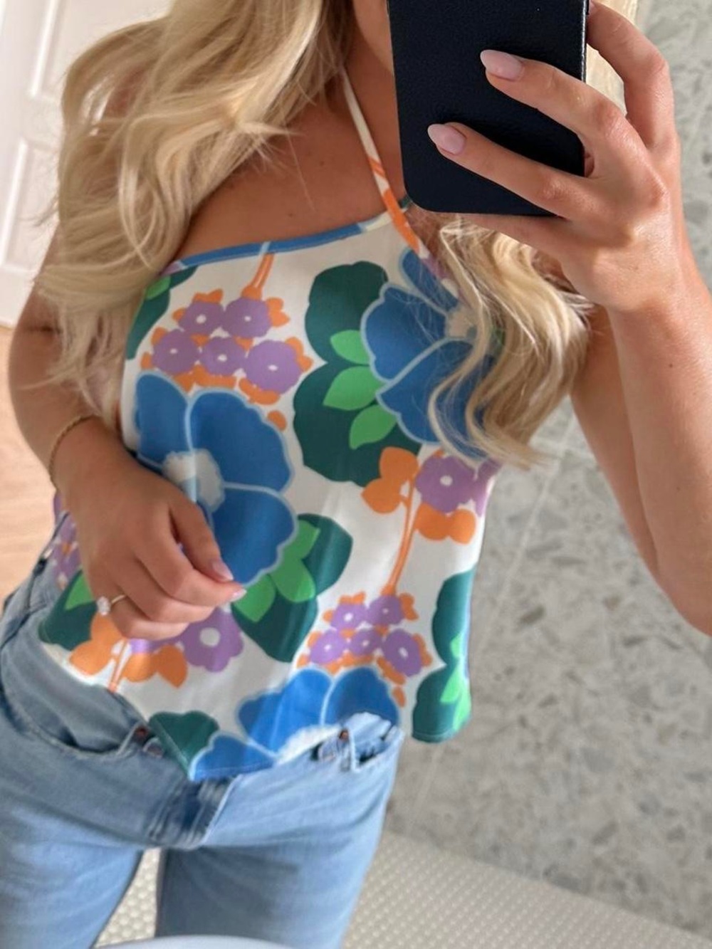 Zara Floral Halter Crop Top - Picture 3 of 9